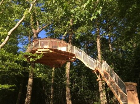 Cabane La vie en rose.jpg Les cabanes au bois d'Orient
