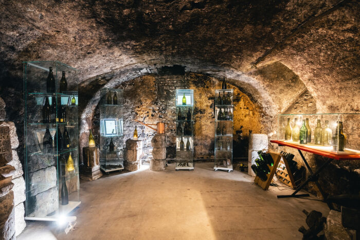 Musée des bouteilles.jpg Musée des bouteilles