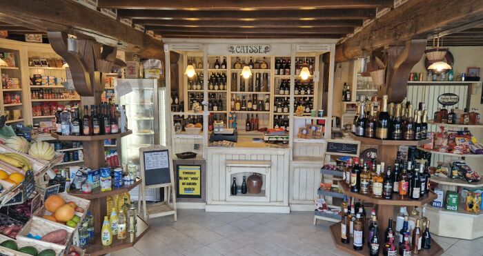 La Boutique d'Autrefois.jpg La Boutique d'Autrefois