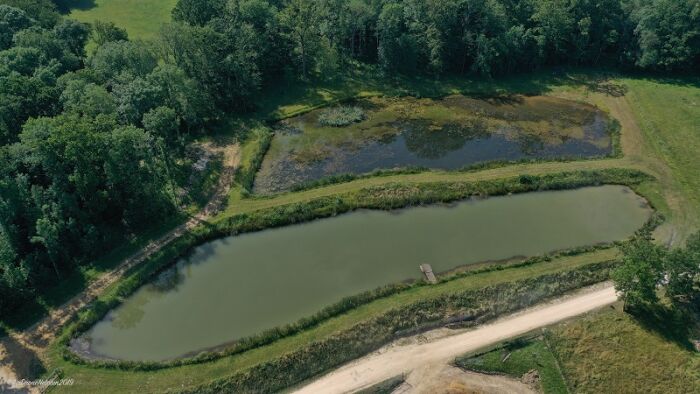 Ferme équestre de Lagesse - étang baignades ©Brunaud Paul-François