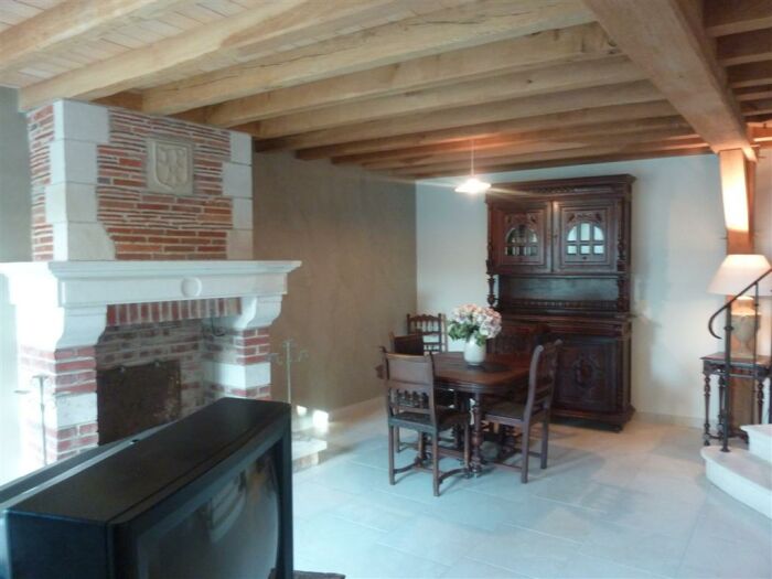 Location-maison-et-villa-aube-HLOCHA0100ms1211-g3-Copie.jpg Mme MIGNOT
