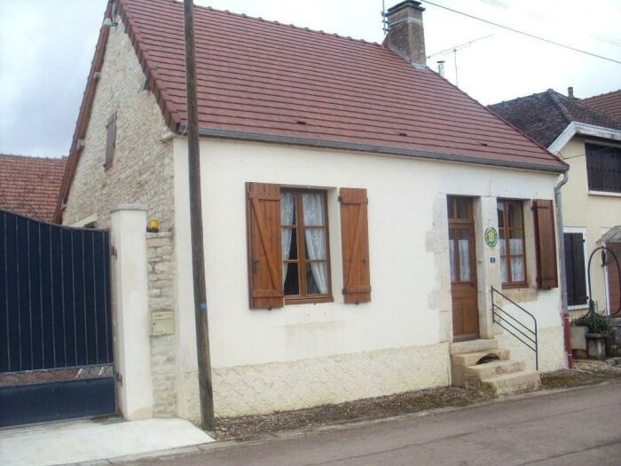 Le Village.jpg Le Village