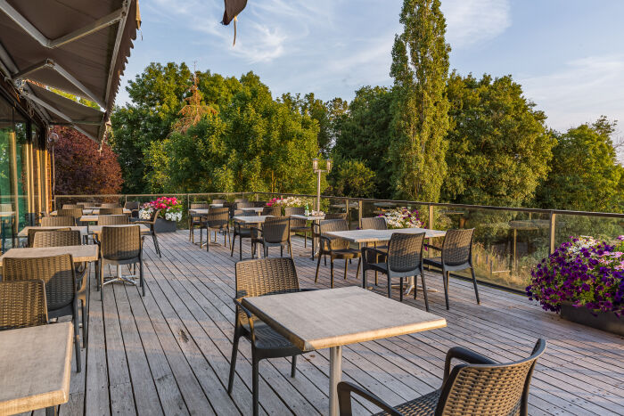 Le Cadusia TERRASSE ©Le Cadusia