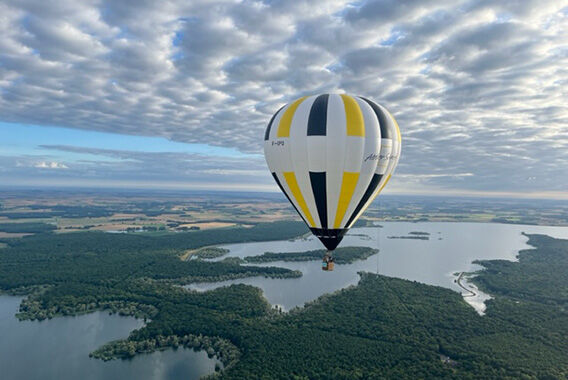 montgolfière.jpg Montgolfière du Lac d'Orient