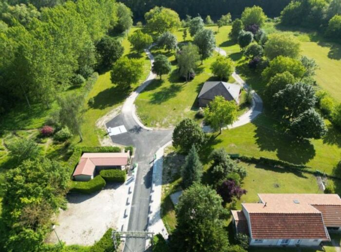 Camping Méry 3.jpg Camping Méry