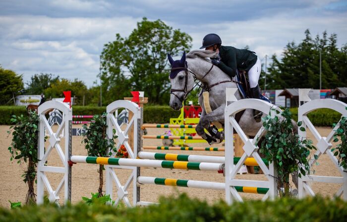horse-jumping-4313161_1280.jpg Pixabay - TheOtherKev