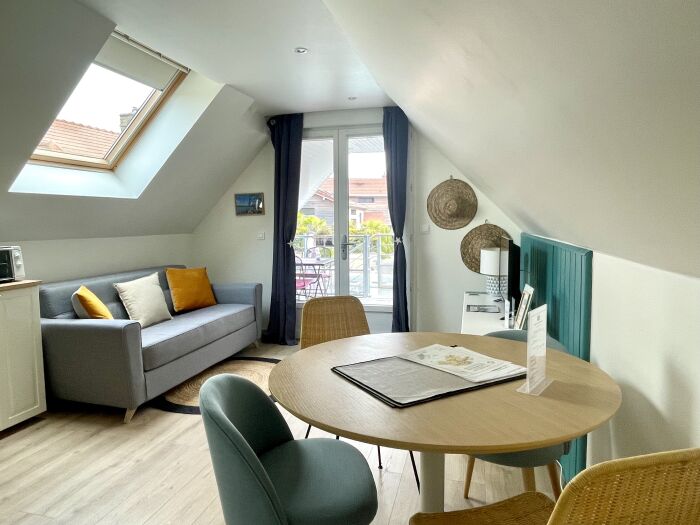 le coin salon-cuisine © Anne-Lise Royer