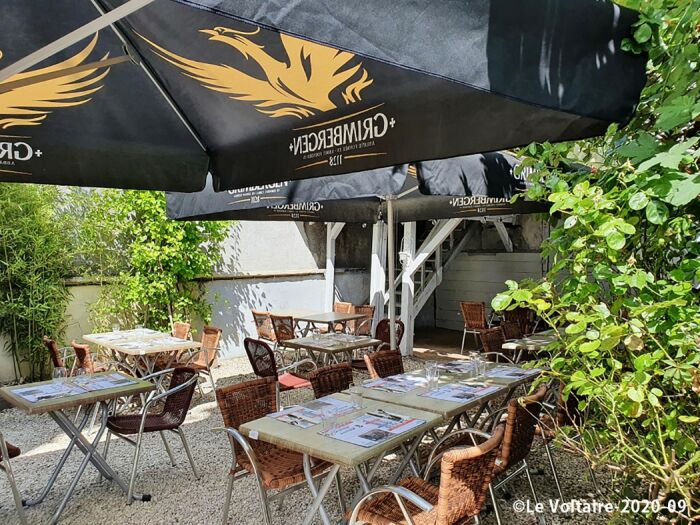 08-TERRASSE.jpg ©Le Voltaire Troyes
