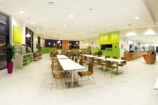 SALLE DE RESTAURANT.JPG Cafétéria la Fontaine