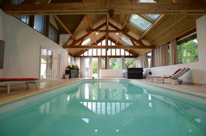 piscine.jpg ©Gîte des Ameraudes